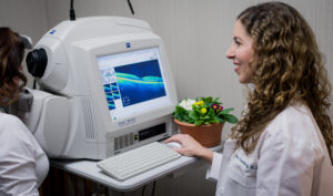 Ophthalmologist discussing diabetic retinopathy with a patient